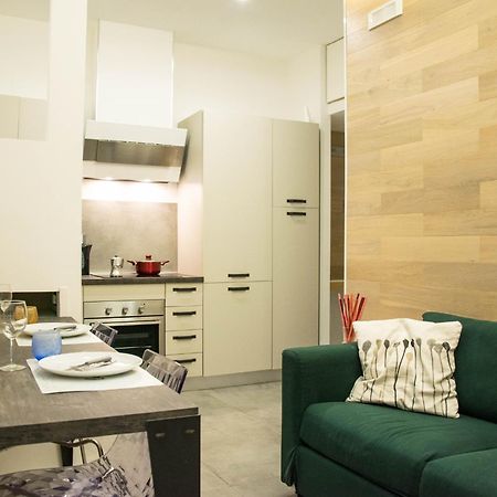Largo Leopardi Modern Apartment Рим Екстер'єр фото